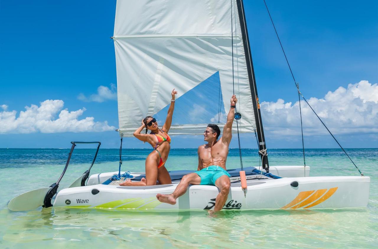 Temptation At The Tower Cancun Resort (Adults Only) Exterior photo