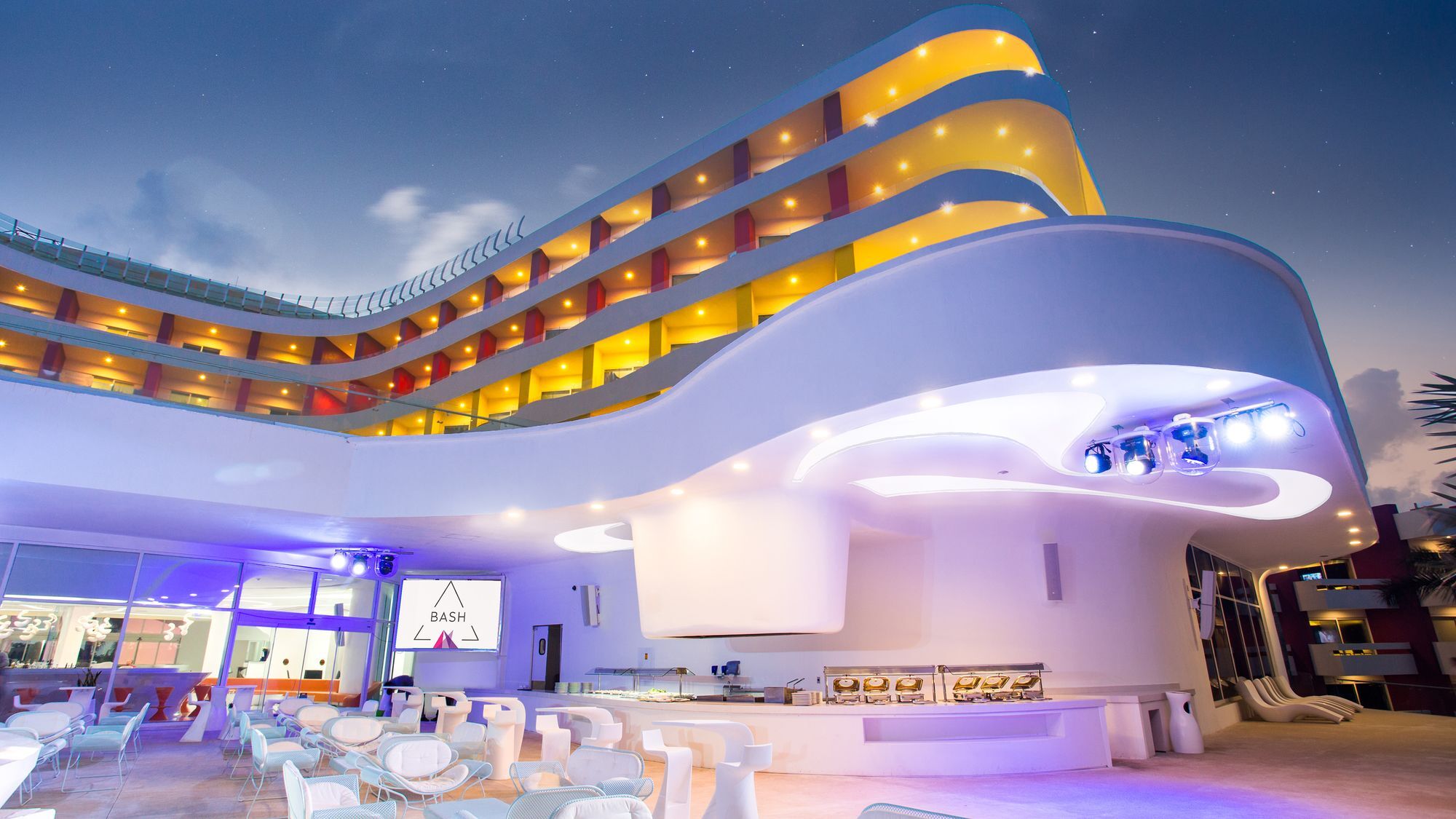 Temptation At The Tower Cancun Resort (Adults Only) Exterior photo